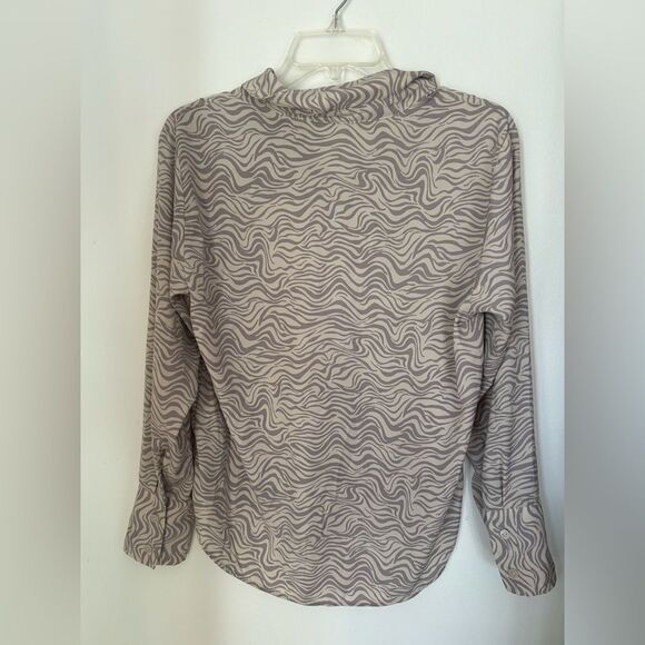 Abercrombie boyfriend fit zebra print long sleeve button down top size Small - Picture 5 of 8